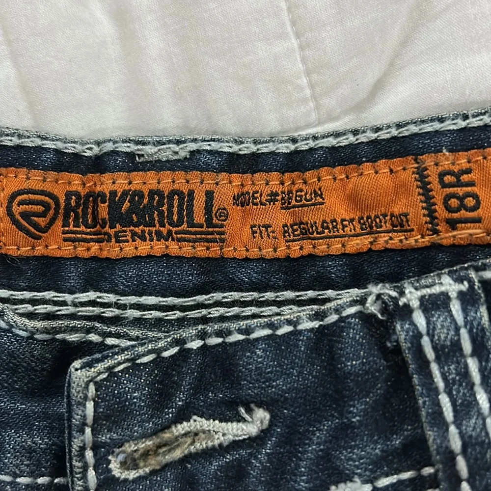 Rock & Roll Blue Relaxed Jeans with Fading and Whiskering Whispering - Picture 6 of 7